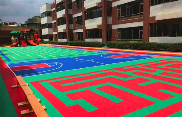 幼兒園地板的安全問題，需要被更多人看到！